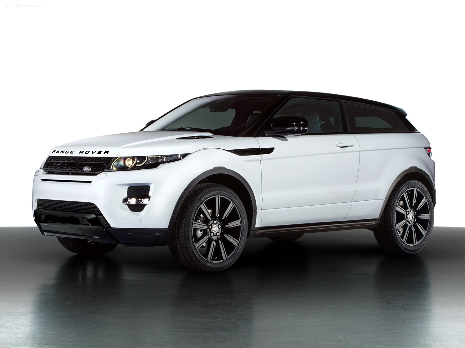 Land Rover Evoque Black Design Pack 2014